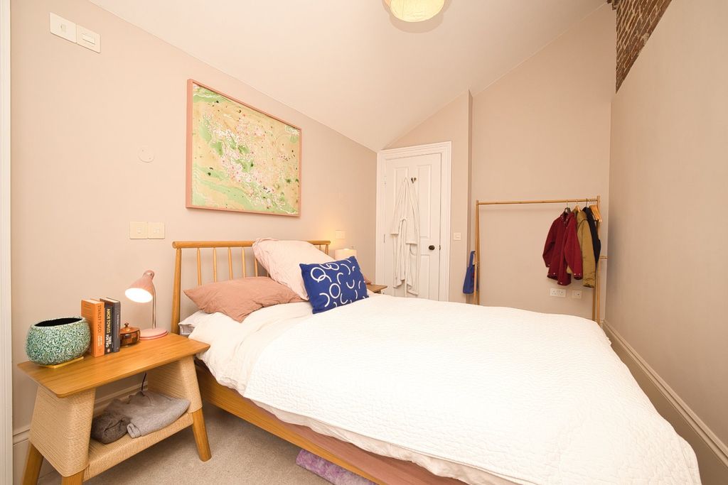 Additional image 14 of 3 bed flat for sale18 Royal Crescent St. Augustines Road, Ramsgate CT11