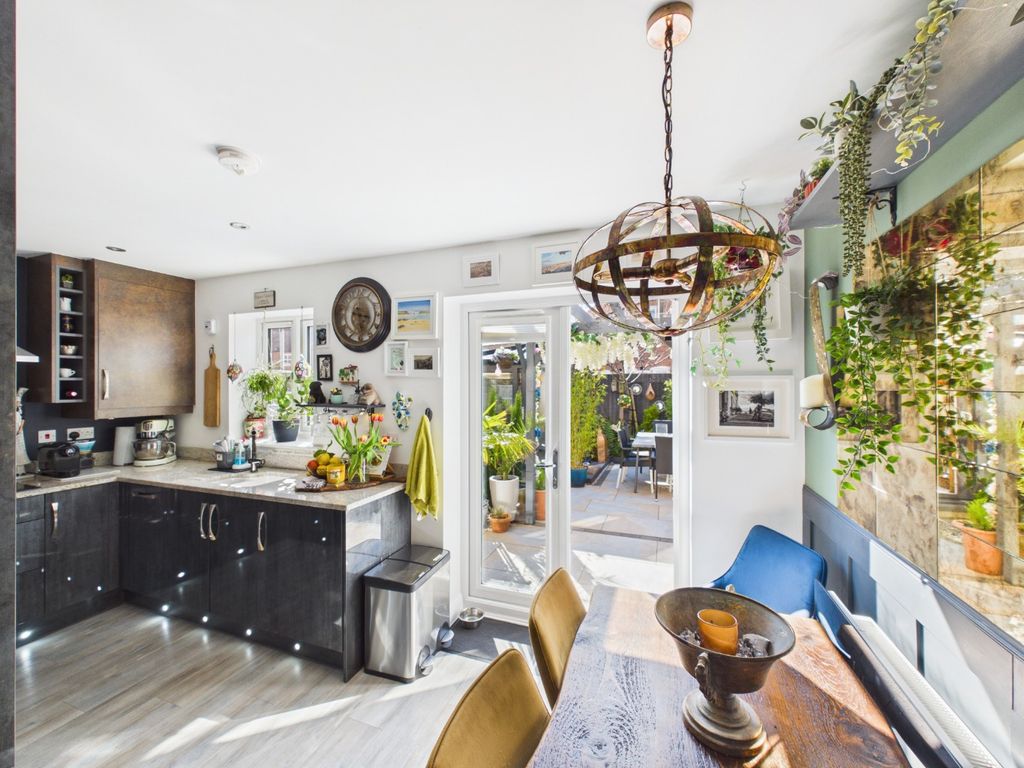 Property photo 3 of 23 5005306