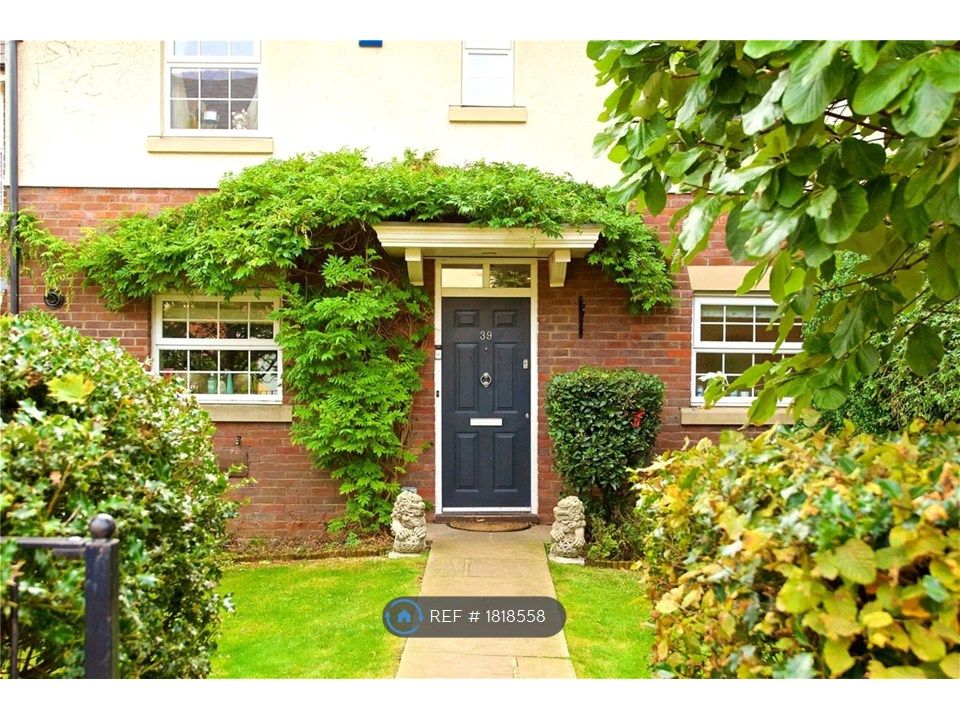 Property photo 2 of 31