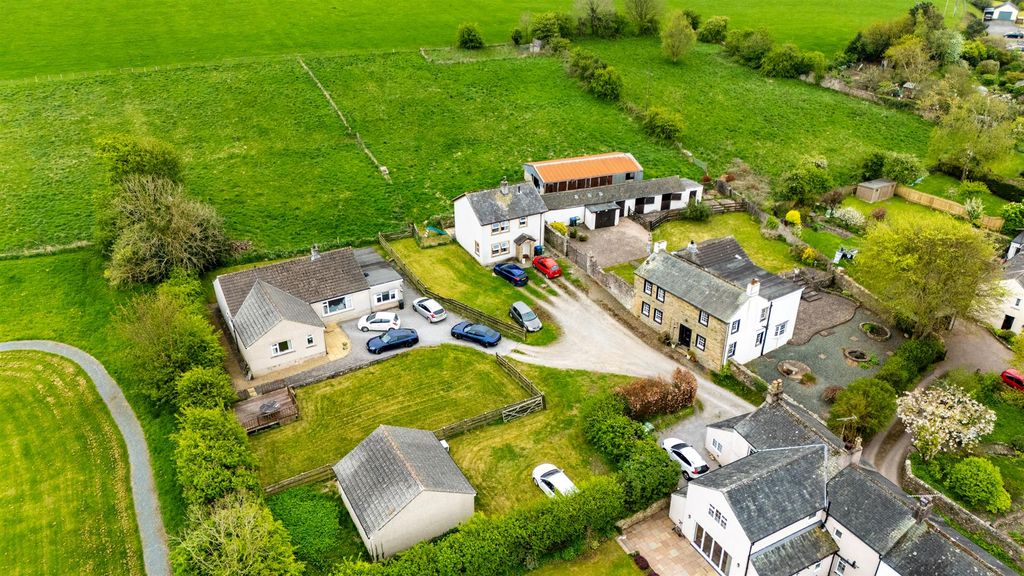 Property photo 1 of 40 Dji_20250428132106_0028_D.Jpg