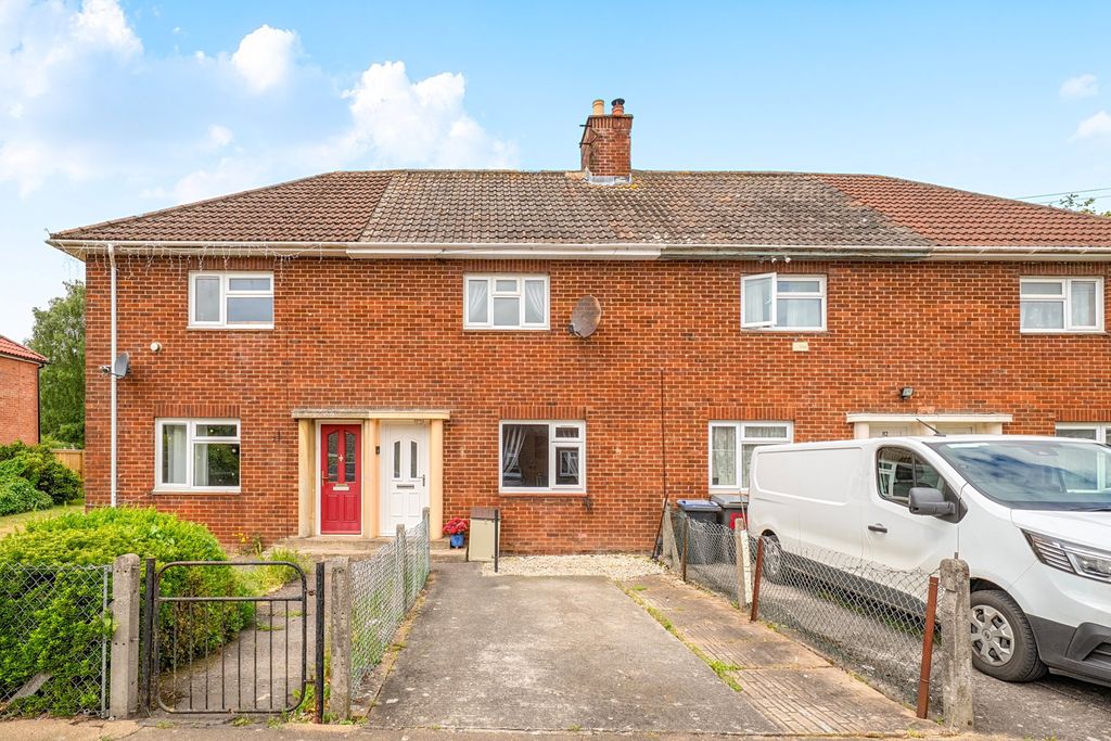 Property photo 1 of 18