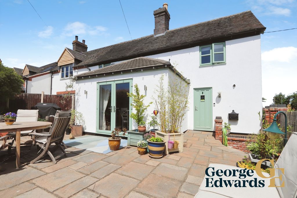 Property photo 1 of 16