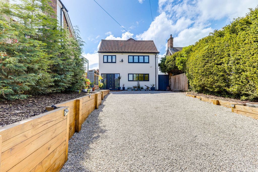 Property photo 1 of 30