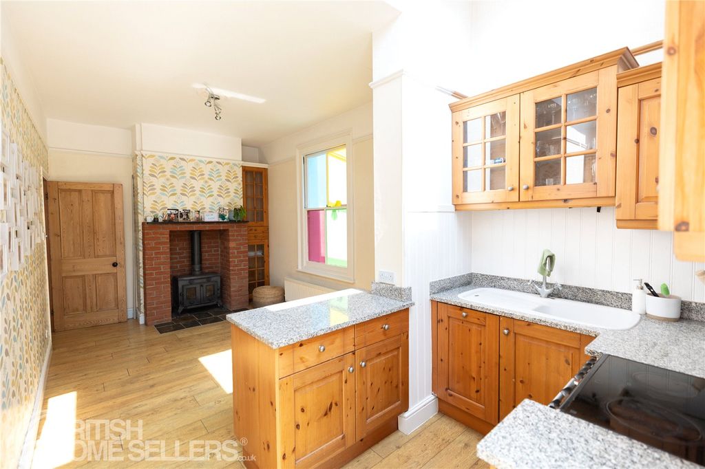 Property photo 3 of 28 Picture No. 26