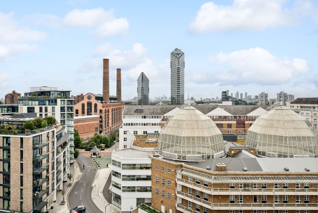 Property photo 2 of 16