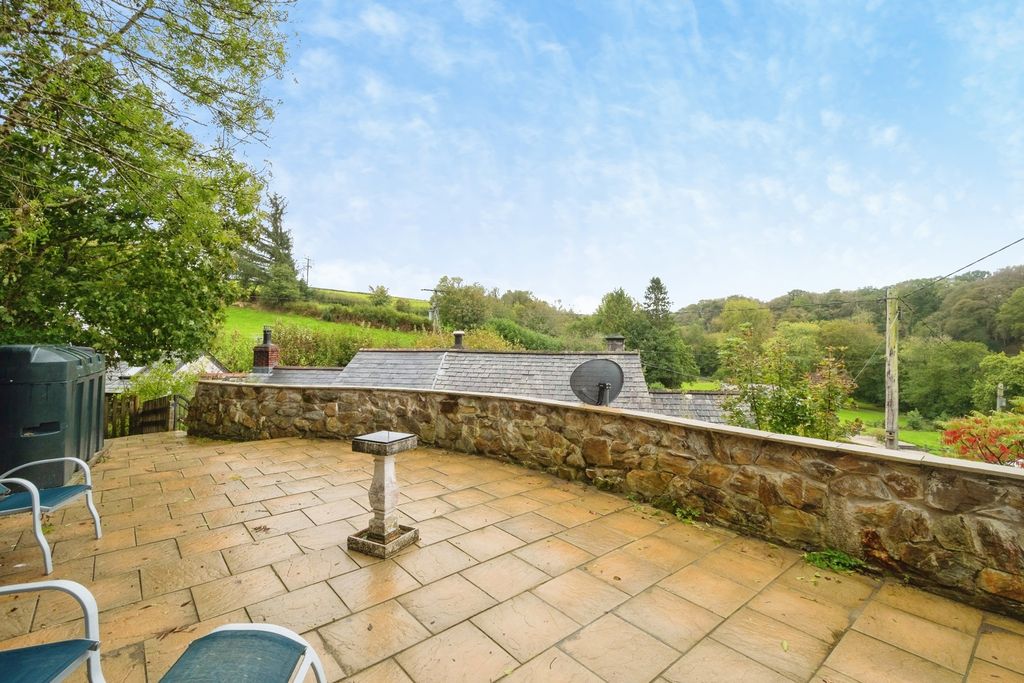Property photo 3 of 15 Pbox-Img.Jpg