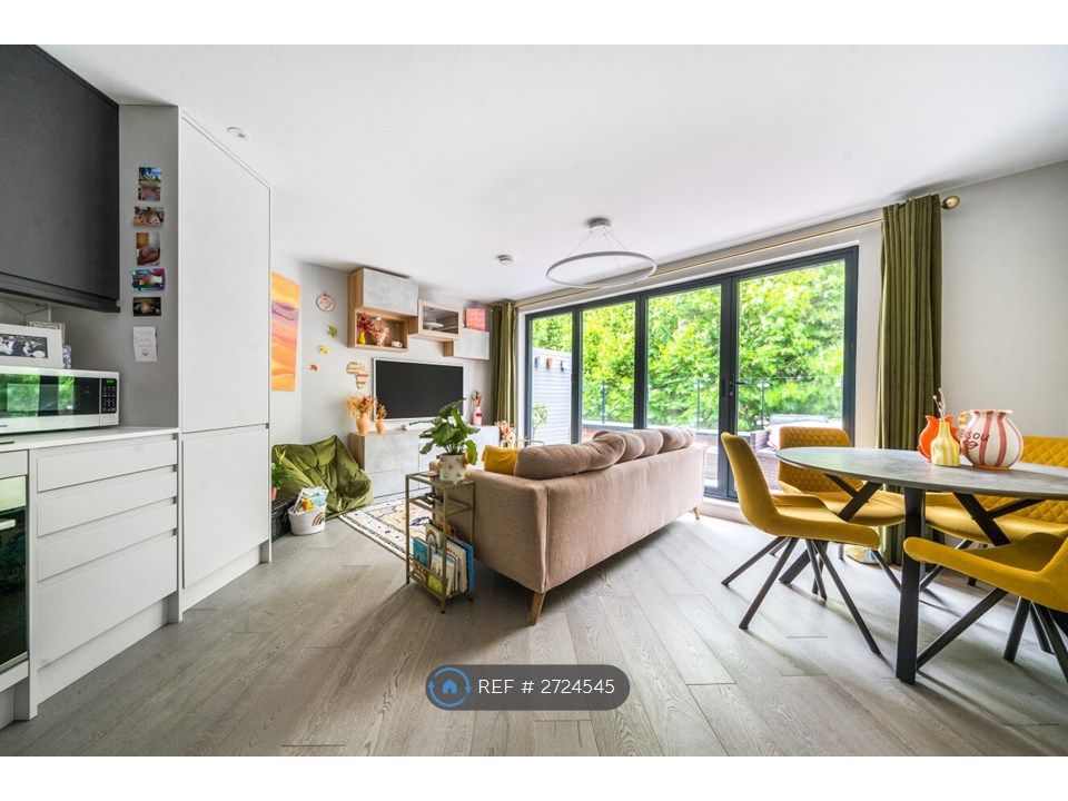 Property photo 3 of 19