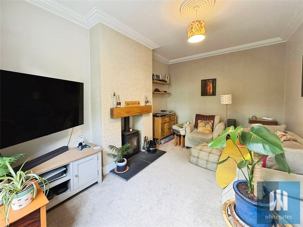 Property photo 3 of 19 Picture No. 31