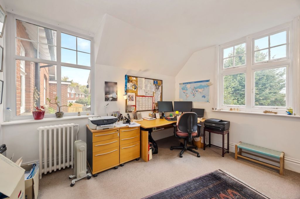 Additional image 16 of 6 bed semi-detached house for salePaddockhall Road, Haywards Heath RH16