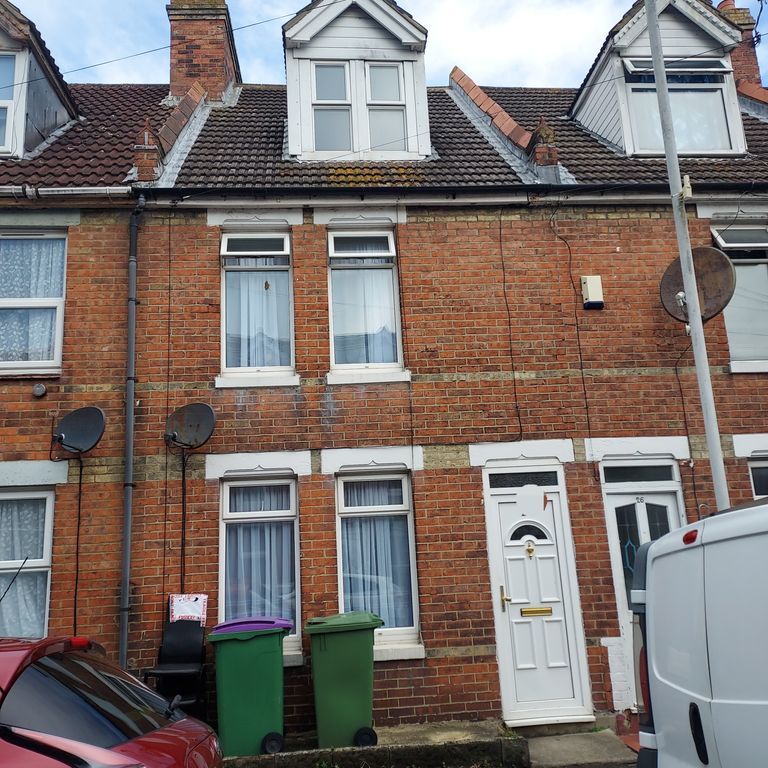 Property photo 1 of 34
