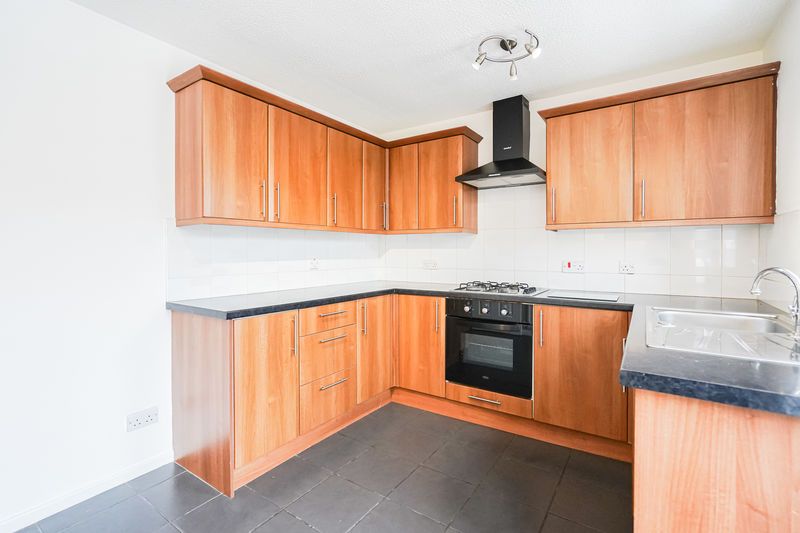 Property photo 3 of 25 Photo 11