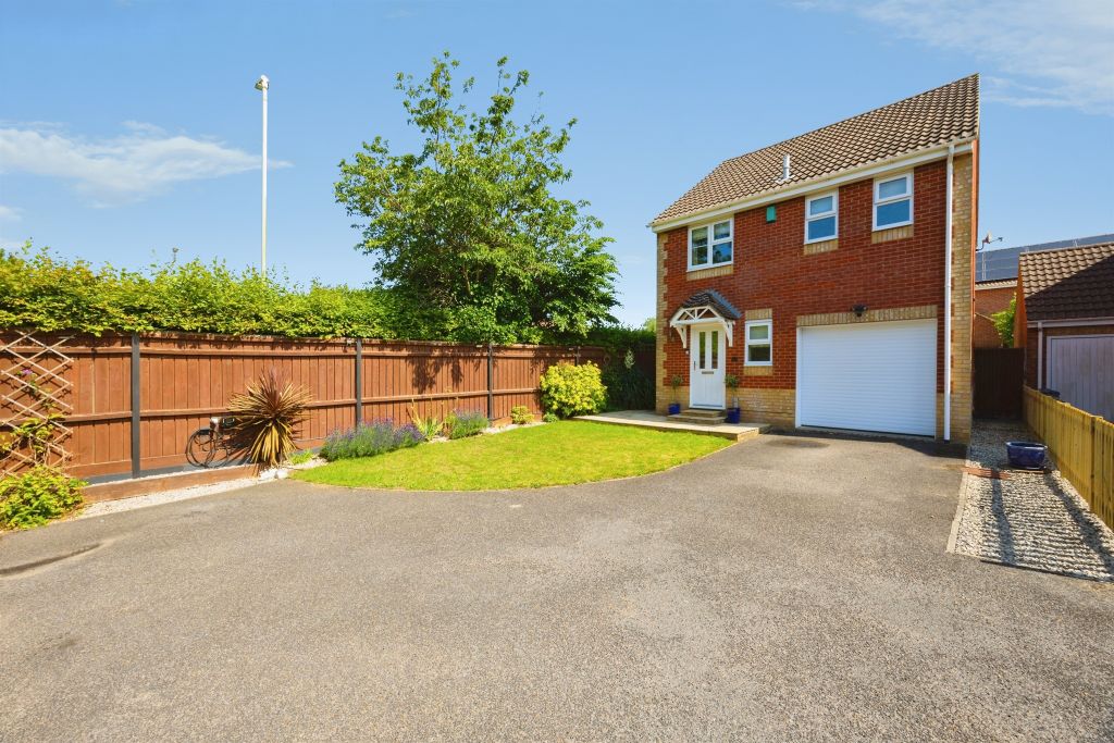 Property photo 1 of 18