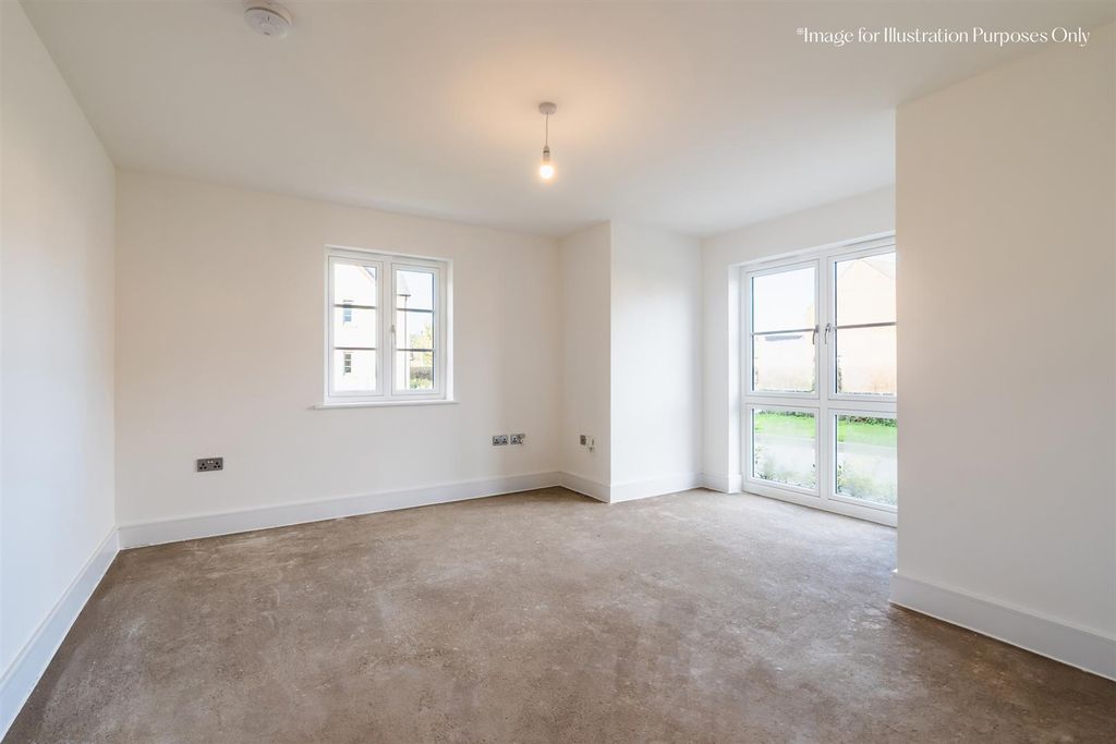 Property photo 3 of 17 Lounge