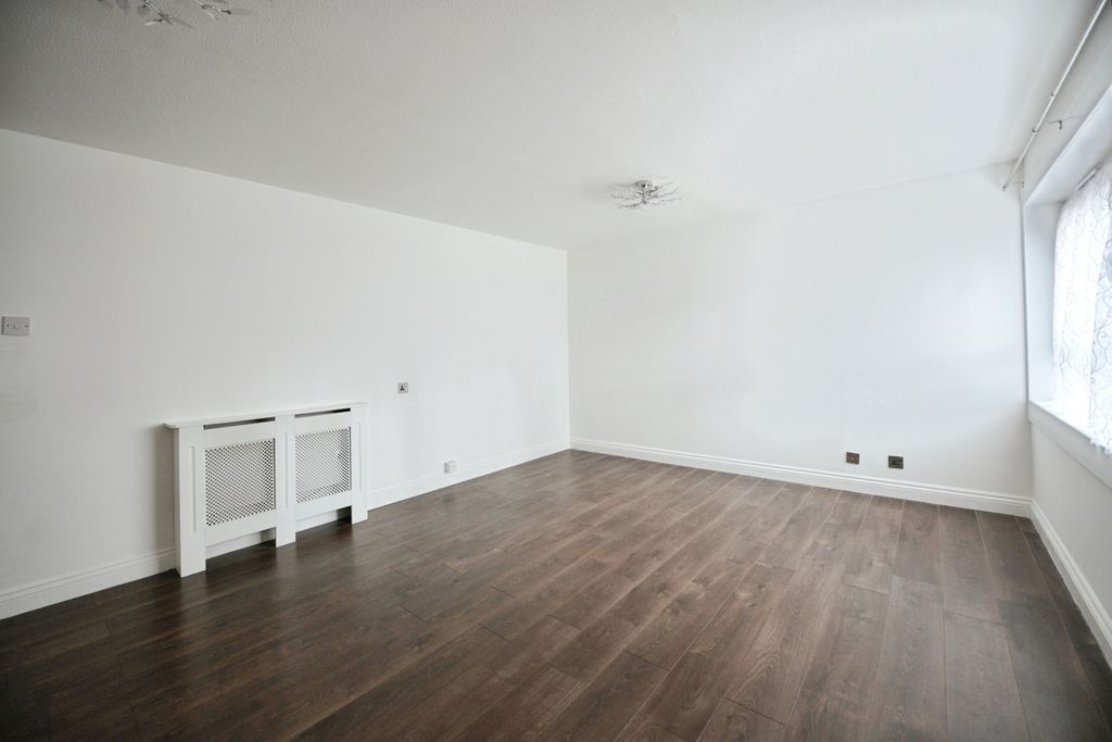Property photo 3 of 12 Image 3