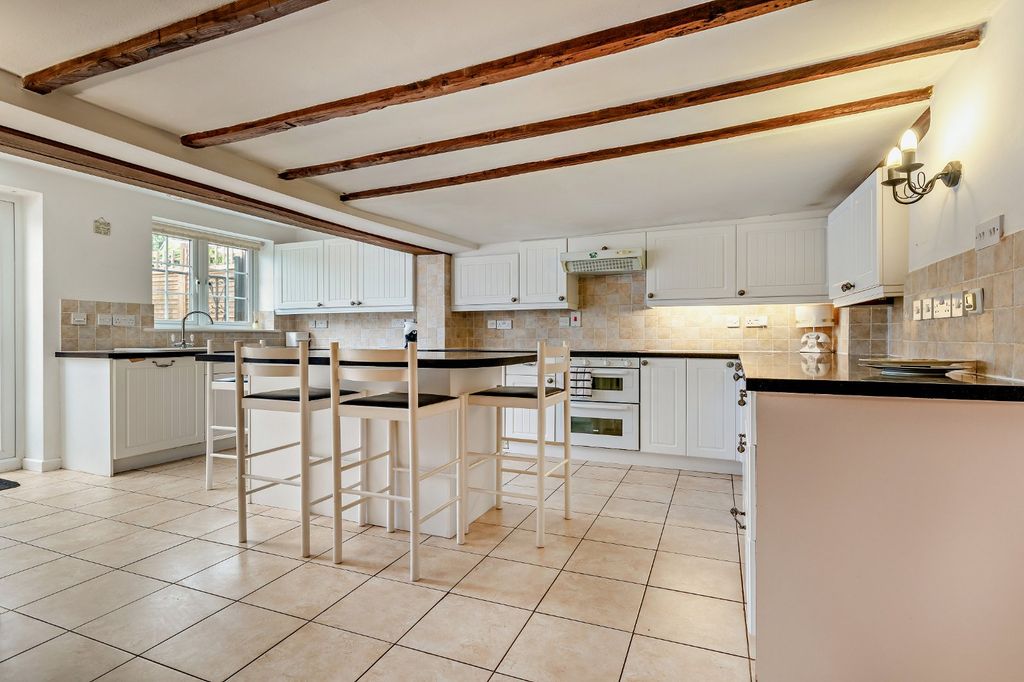 Property photo 3 of 13 Kitchen