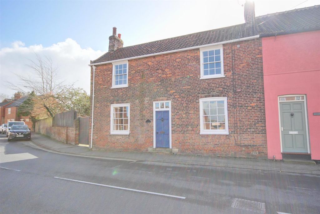 Property photo 1 of 13 Img_0007-Img_0009_Lzn.Jpg