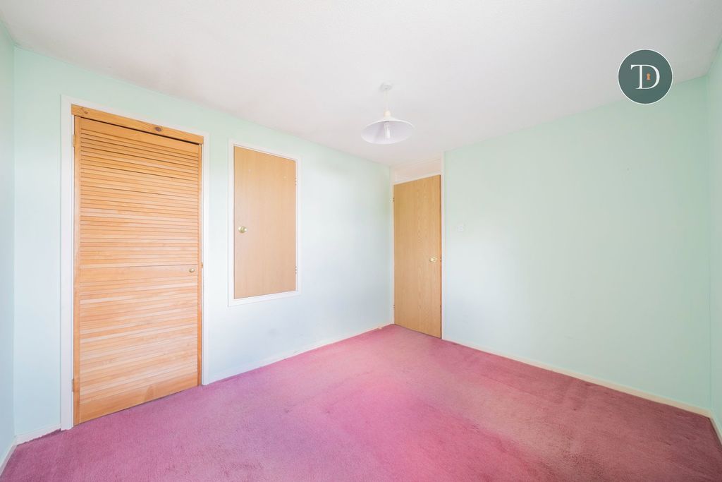 Property photo 3 of 21