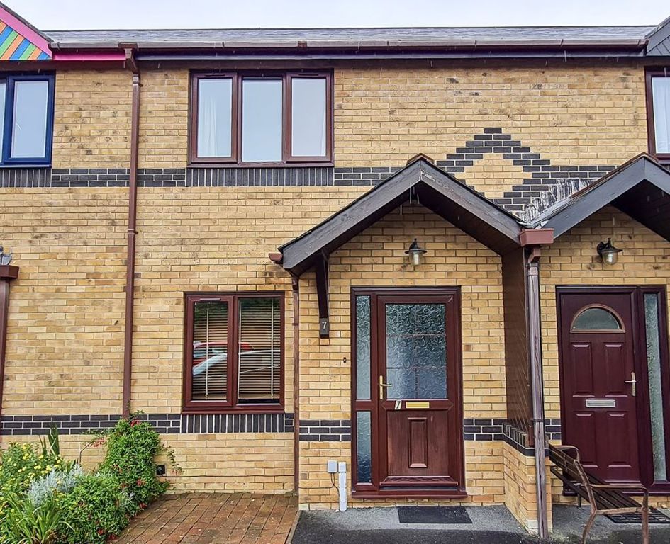 Property photo 1 of 11