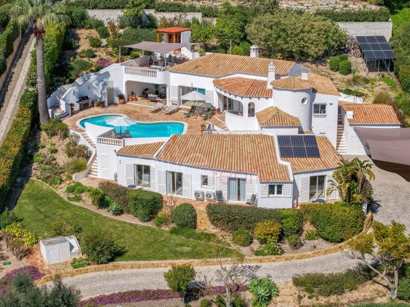 Property photo 3 of 55