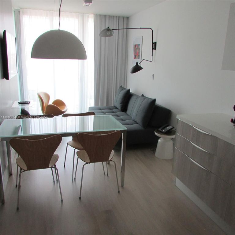 Property photo 3 of 37 <Alttext/>