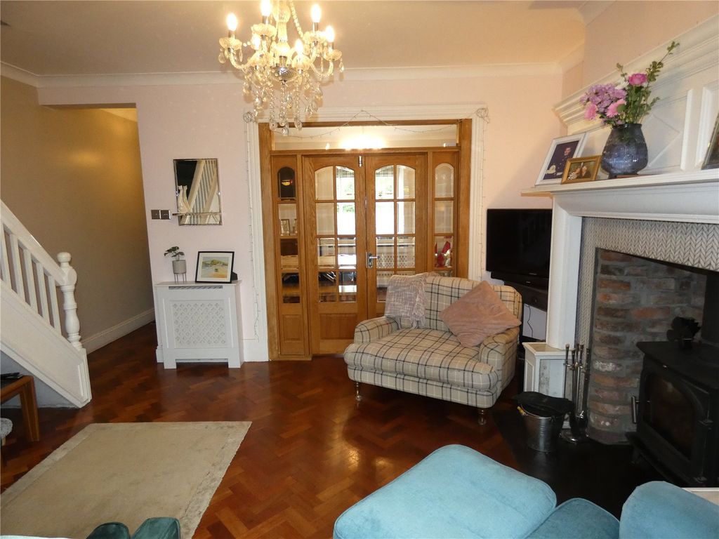 Property photo 3 of 37 Picture No. 08