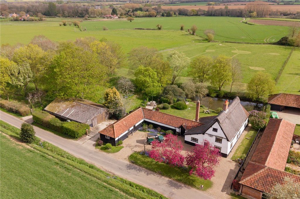 Property photo 1 of 20 Quaker Farm