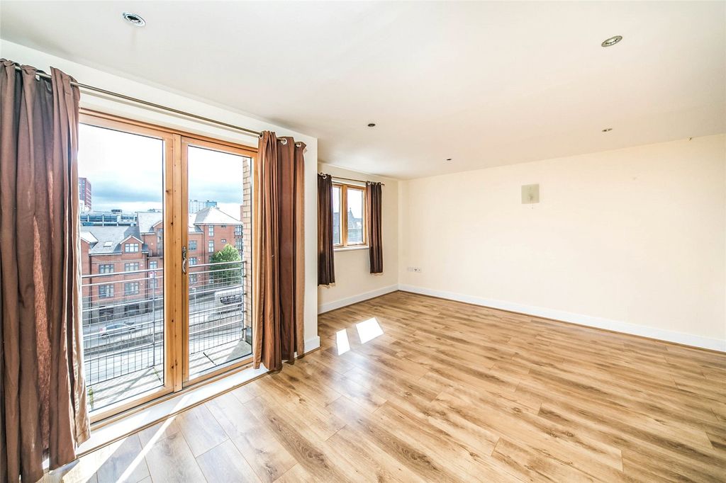 Property photo 2 of 12 Property Image