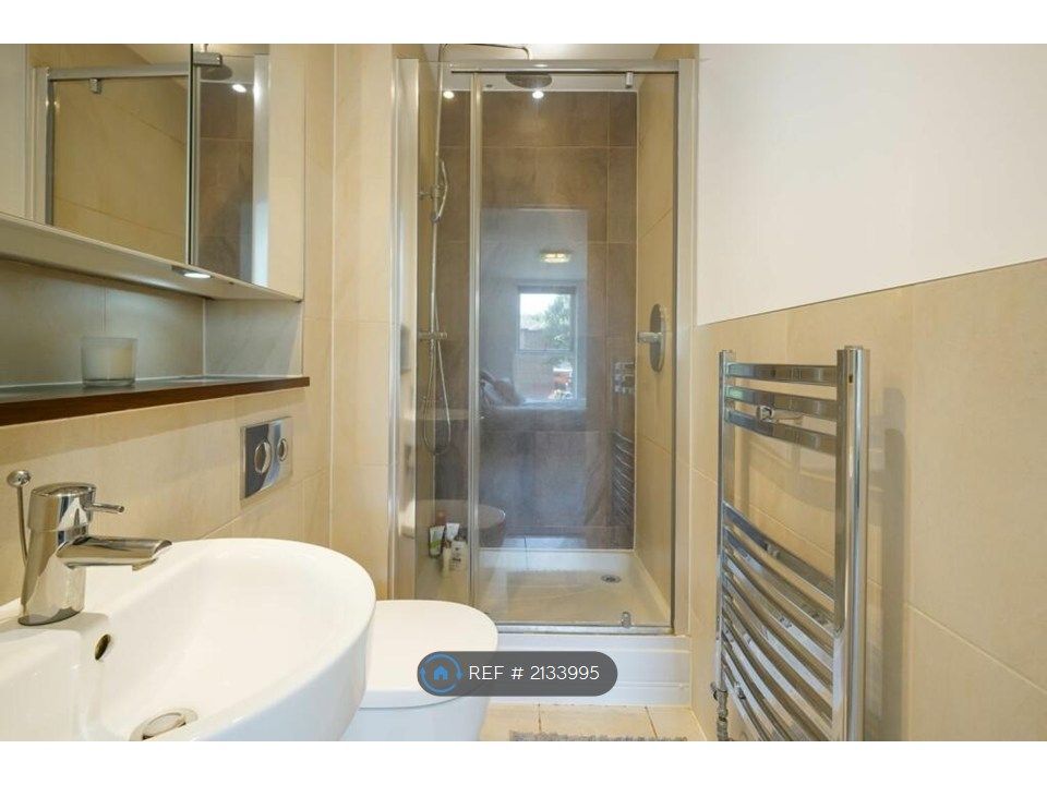 Property photo 3 of 3