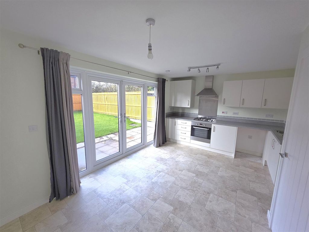 Property photo 3 of 15 20251027_111946.Jpg