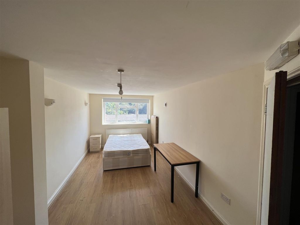 Property photo 2 of 6 Img_4080.Jpg