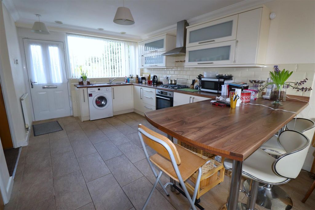 Property photo 3 of 17 Img_6928.Jpg