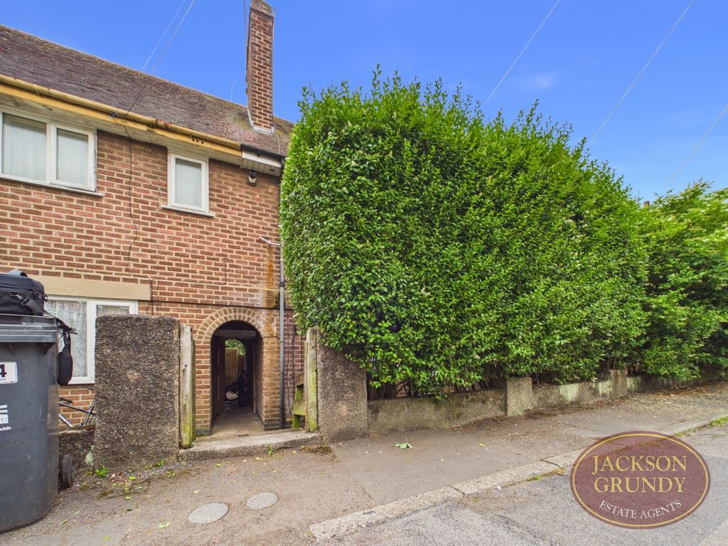 Property photo 1 of 9 Morris Road