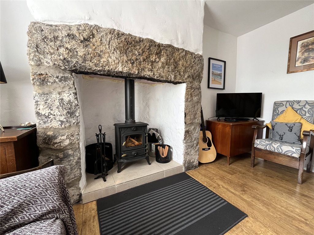 Property photo 3 of 16 Picture No. 03