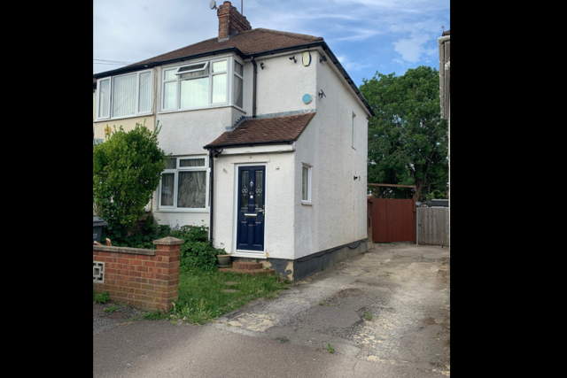 Property photo 1 of 5