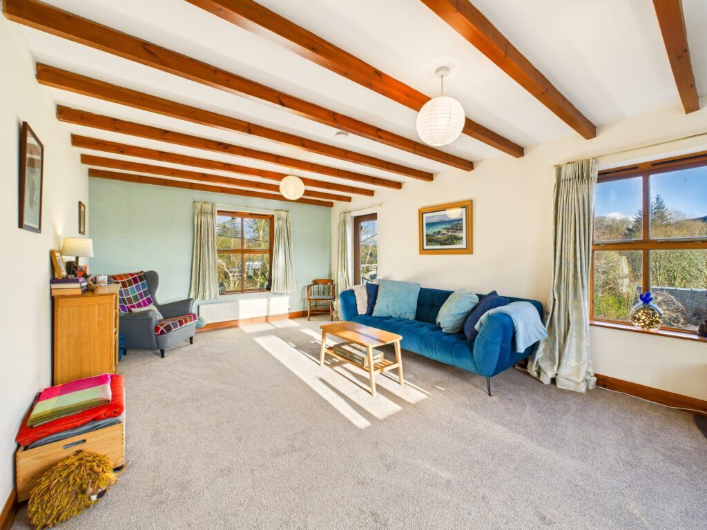 Property photo 3 of 24