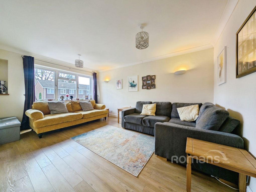 Property photo 2 of 14 Pbox-Img.Jpg