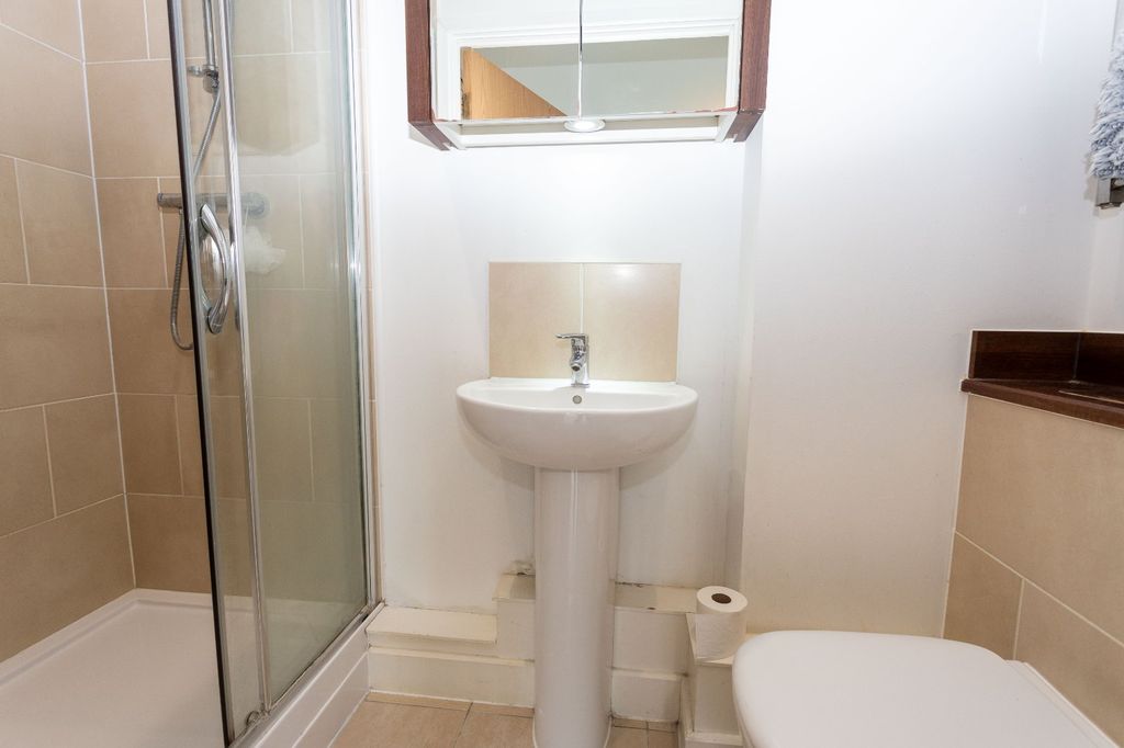 Property photo 2 of 13 Picture No. 03