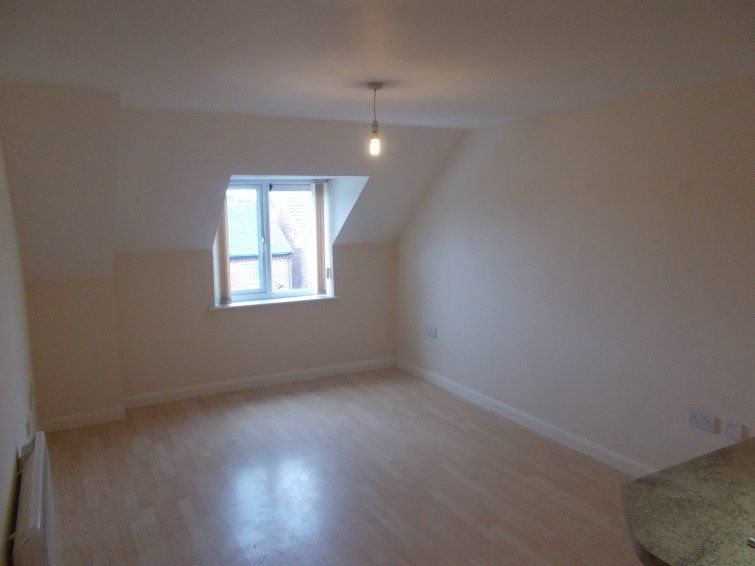 Property photo 1 of 3