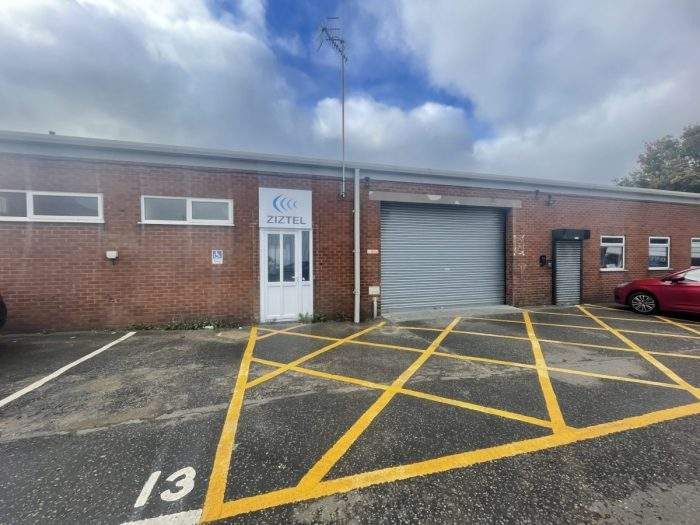 Property photo 3 of 10