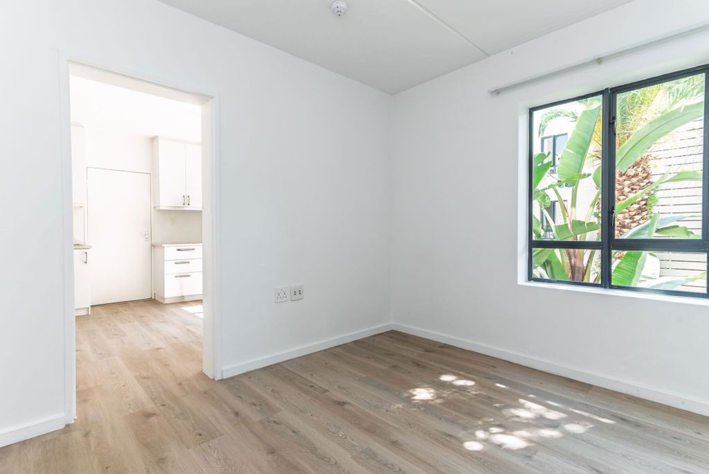 Property photo 2 of 14 Kw1714512