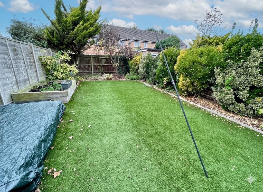 Property photo 2 of 11 4681071