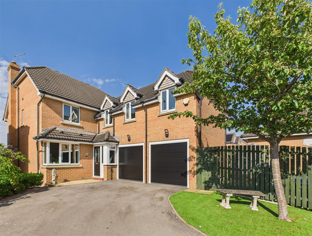 Property photo 1 of 24 Front.Jpg1.Jpg