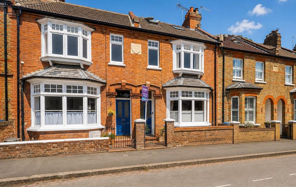 Property photo 1 of 19