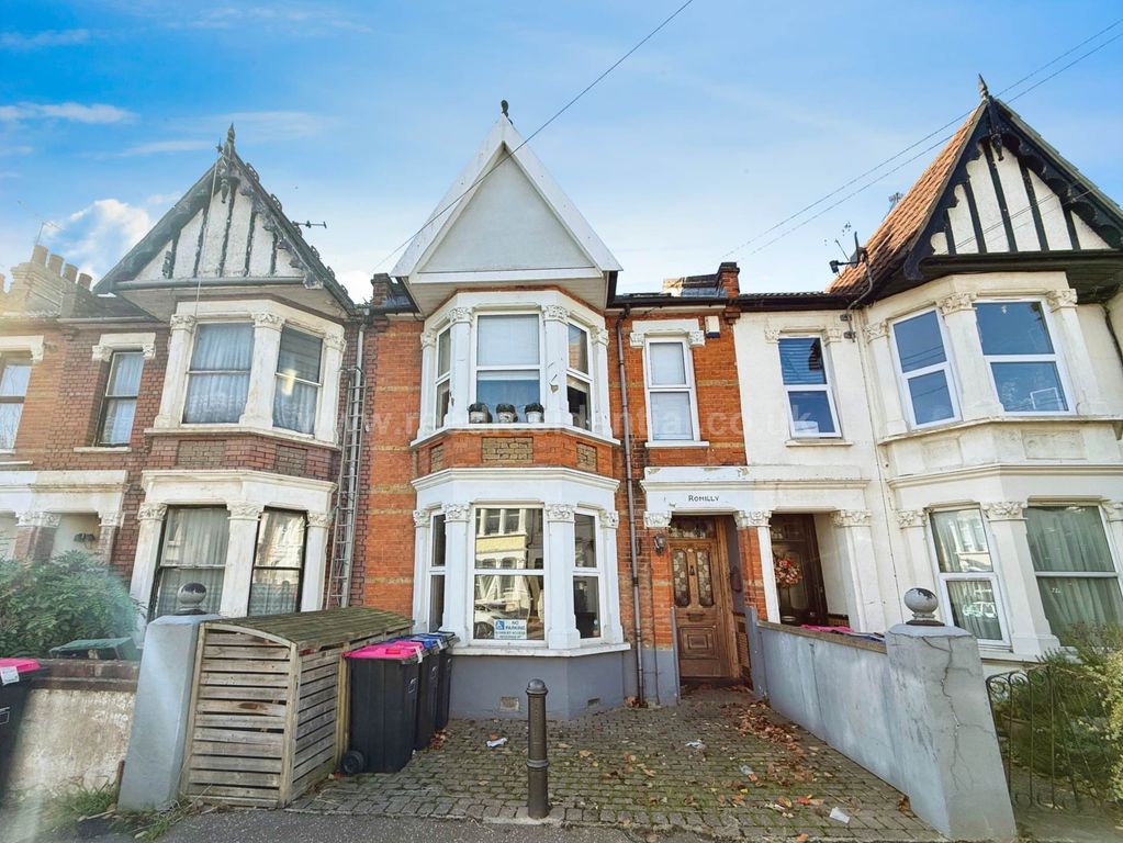 Property photo 1 of 23