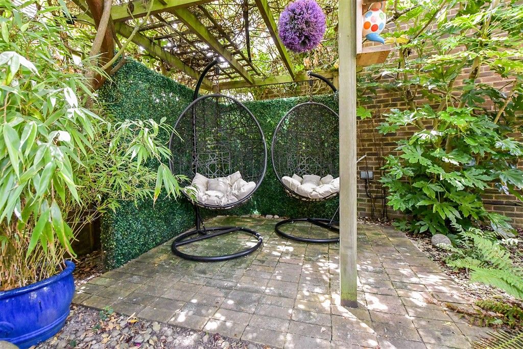 Property photo 2 of 23 Rear Garden