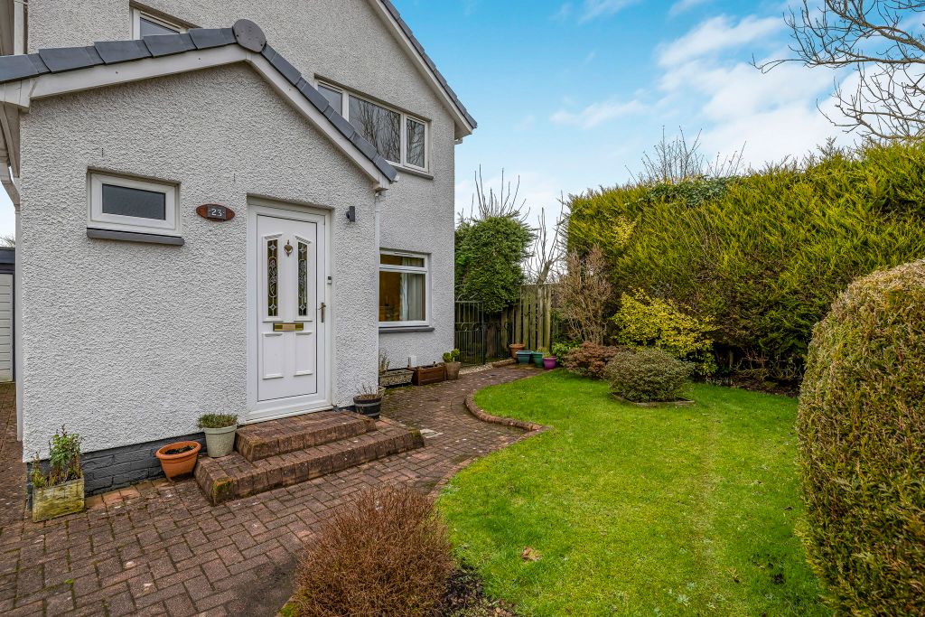 Property photo 3 of 36 2