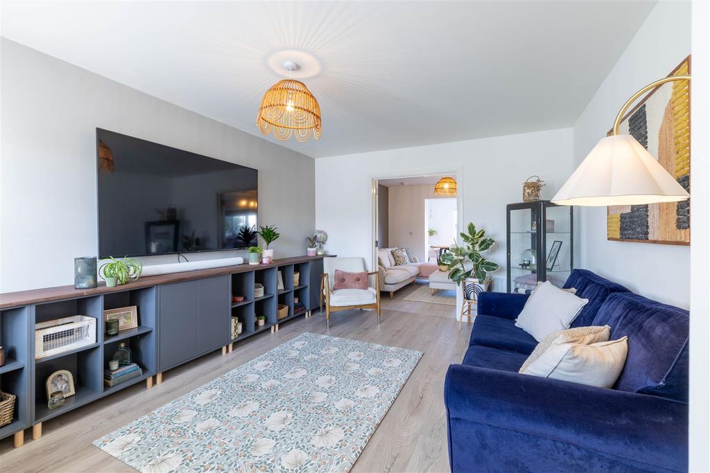 Property photo 2 of 46 29 Benton Road, Auchterarder-75.Jpg