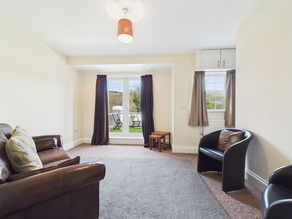 Property photo 3 of 40