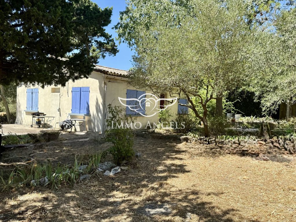 Property photo 2 of 11