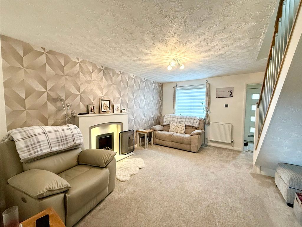 Property photo 3 of 15 Picture No. 12